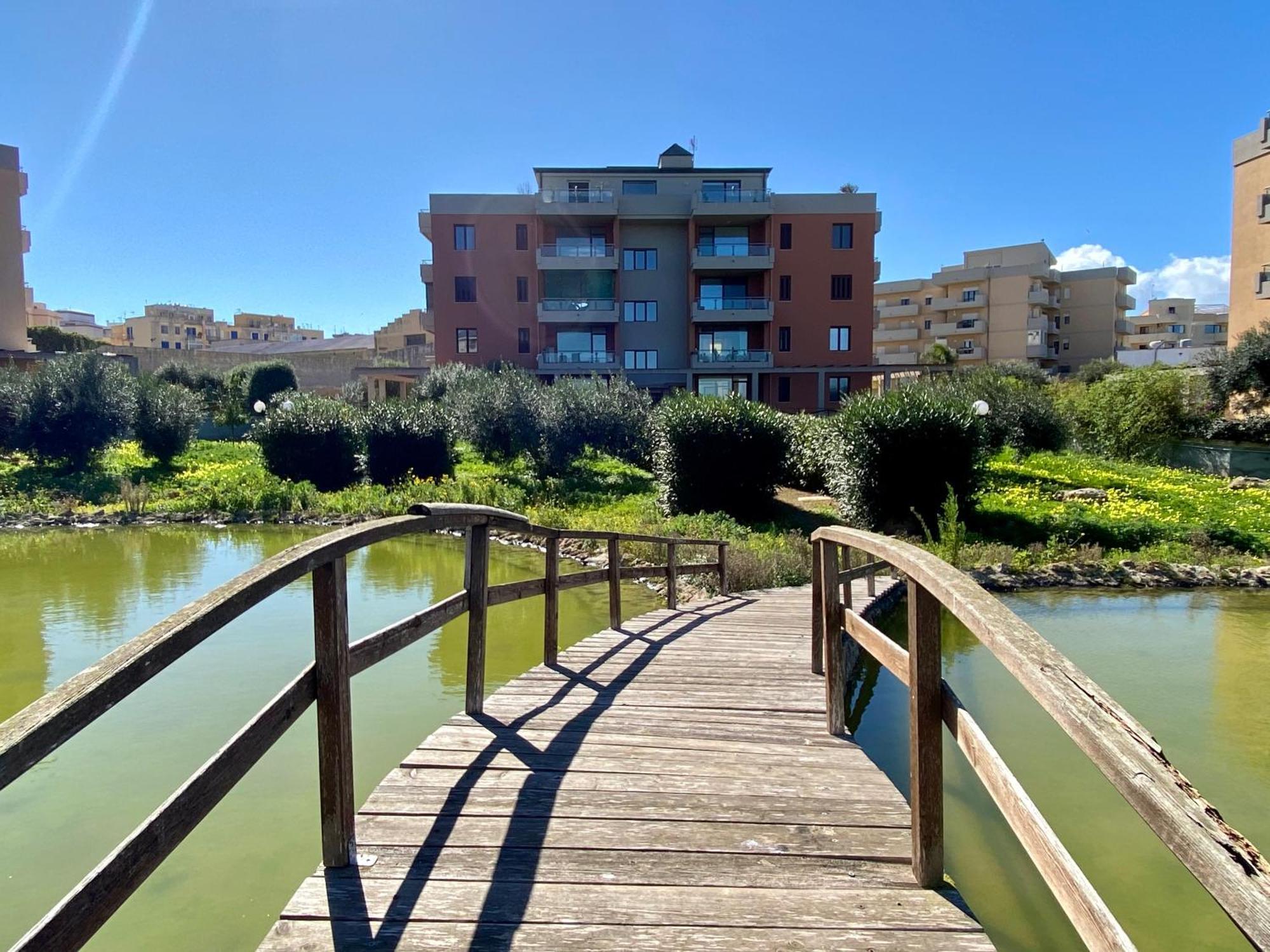 Penthouse Le Isole Apartment Marsala Exterior photo
